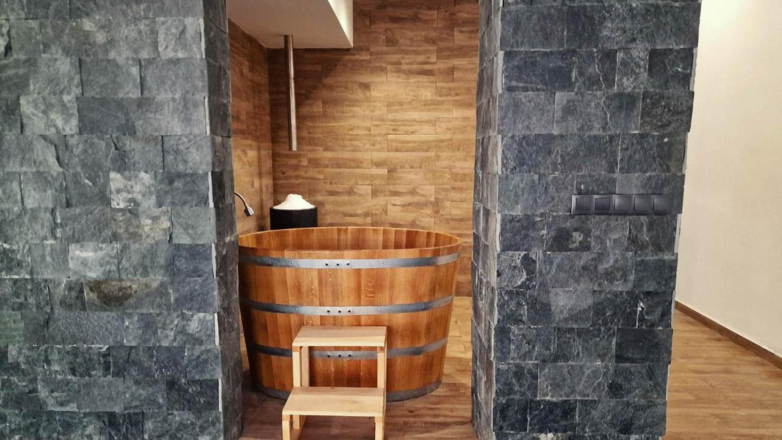 Waterside Ξενοδοχείο 3*